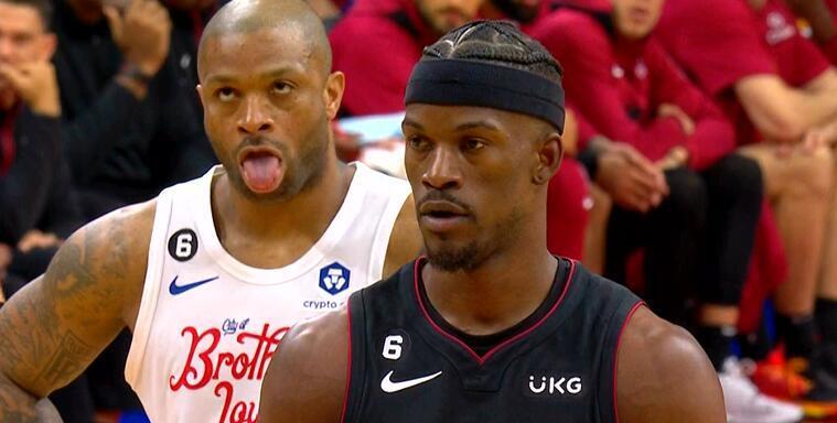  76人狂输30分创赛季新耻 里弗斯赛后承压  