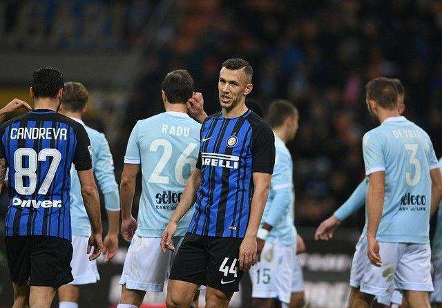  国际米兰逆转拉齐奥终结三连败  